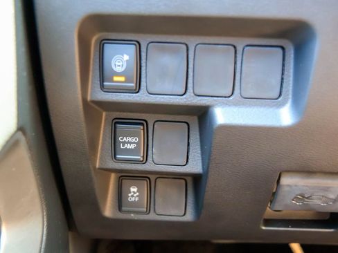 Certified 2026 Nissan Frontier SV AWD/4WD image 19