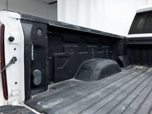 Used 2024 Chevrolet Silverado 2500 LTZ w/ LTZ Convenience Package AWD/4WD image 25