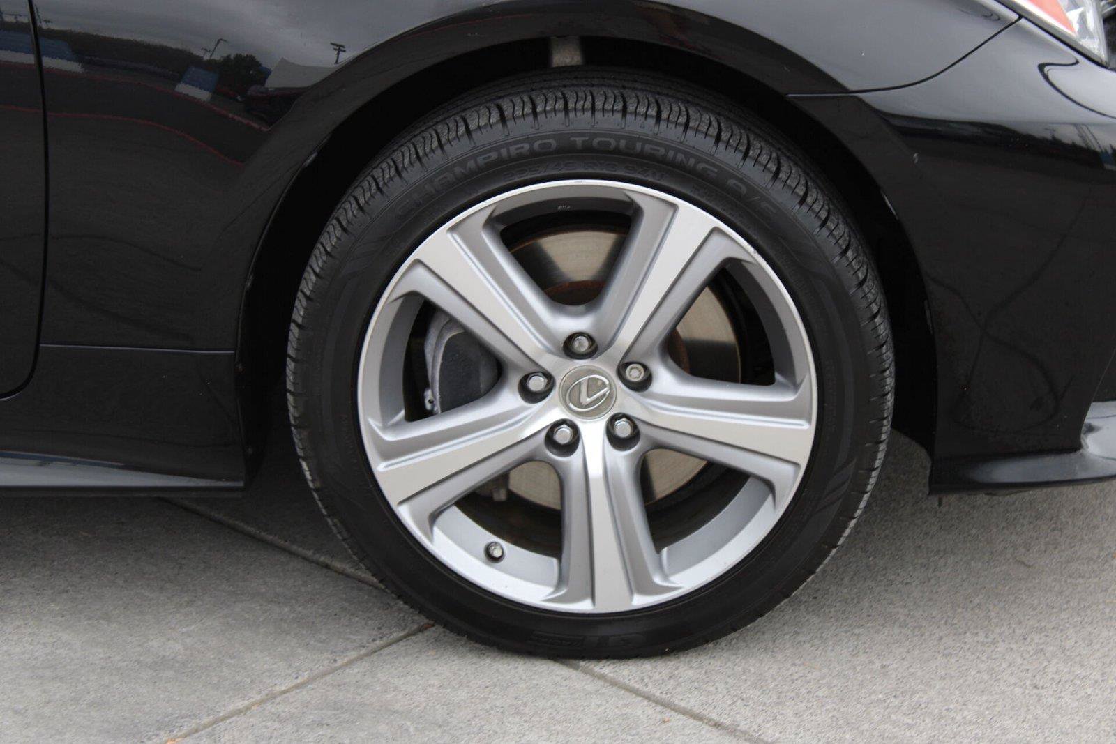 Used 2015 Lexus RC 350 AWD w/ Navigation System Package image 9