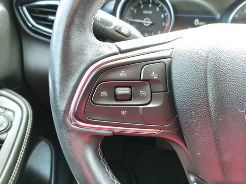 Used 2023 Buick Encore GX Preferred w/ Cold Weather Comfort Package FWD image 21