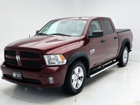 Used 2019 RAM 1500 Express w/ Express Value Package AWD/4WD image 2