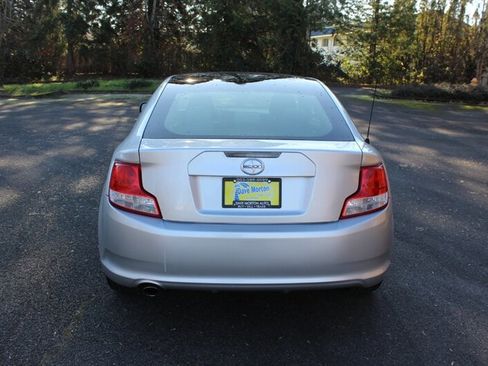 Used 2012 Scion tC image 8