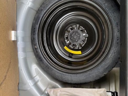 Used 2012 Mitsubishi Eclipse GS image 19