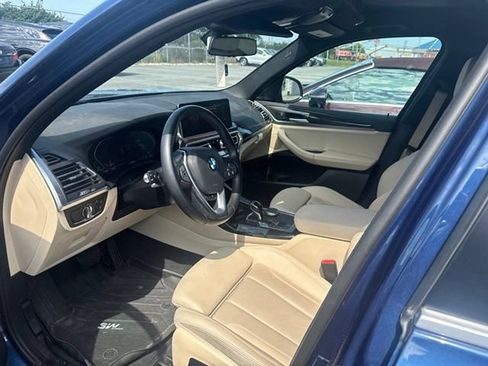 Used 2022 BMW X3 xDrive30i w/ Convenience Package AWD/4WD image 17