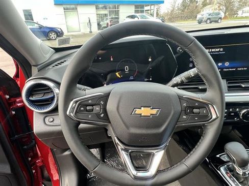 New 2026 Chevrolet Trax LT w/ Driver Confidence Package image 12