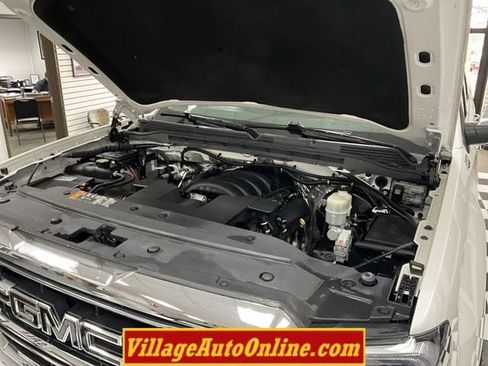 Used 2018 GMC Sierra 1500 SLT AWD/4WD image 45