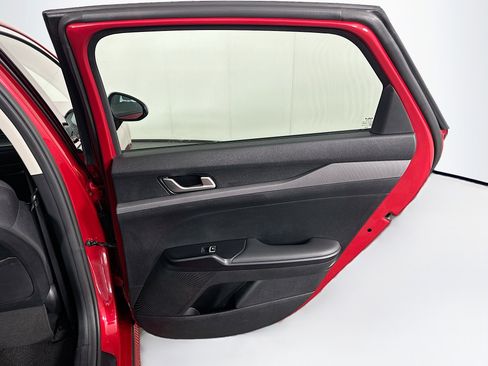 Used 2025 Kia K5 LXS image 29