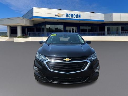 Used 2020 Chevrolet Equinox LT w/ Driver Convenience Package AWD/4WD image 9