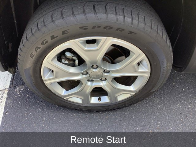 Certified 2023 Jeep Renegade Limited AWD/4WD image 9