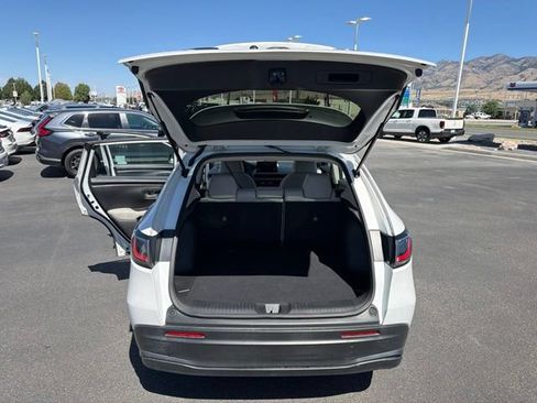 Used 2023 Honda HR-V LX image 25