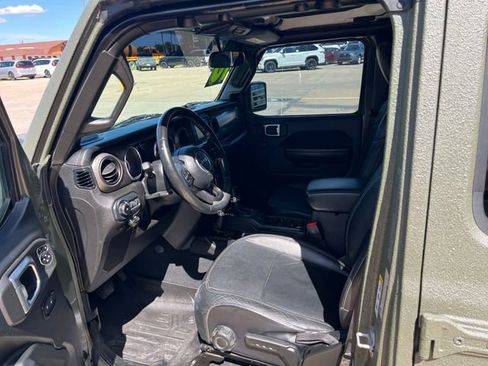 Used 2018 Jeep Wrangler Unlimited Sport S AWD/4WD image 9