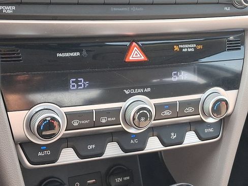 Used 2020 Hyundai Elantra Value Edition FWD image 17