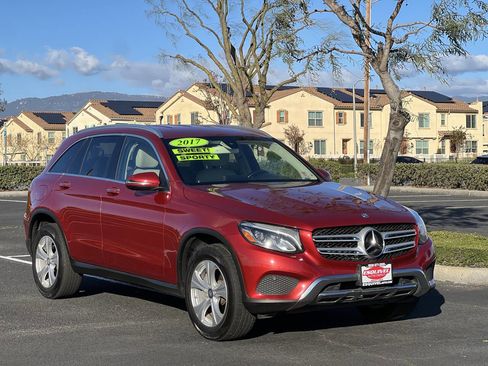 Used 2017 Mercedes-Benz GLC 300 w/ Premium 2 Package image 1