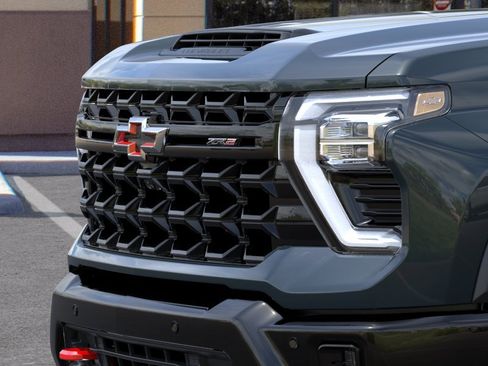 New 2026 Chevrolet Silverado 2500 ZR2 AWD/4WD image 13