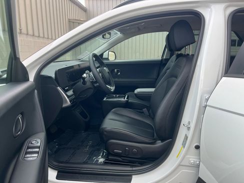 Used 2025 Hyundai Ioniq 5 SEL AWD/4WD image 4