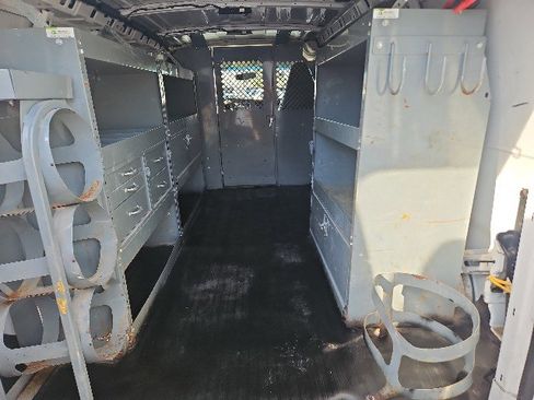 Used 2021 Chevrolet Express 2500 w/ Driver Convenience Package image 8