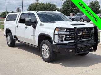 Used 2023 Chevrolet Silverado 2500 High Country w/ Z71 Off-Road Package AWD/4WD video 1