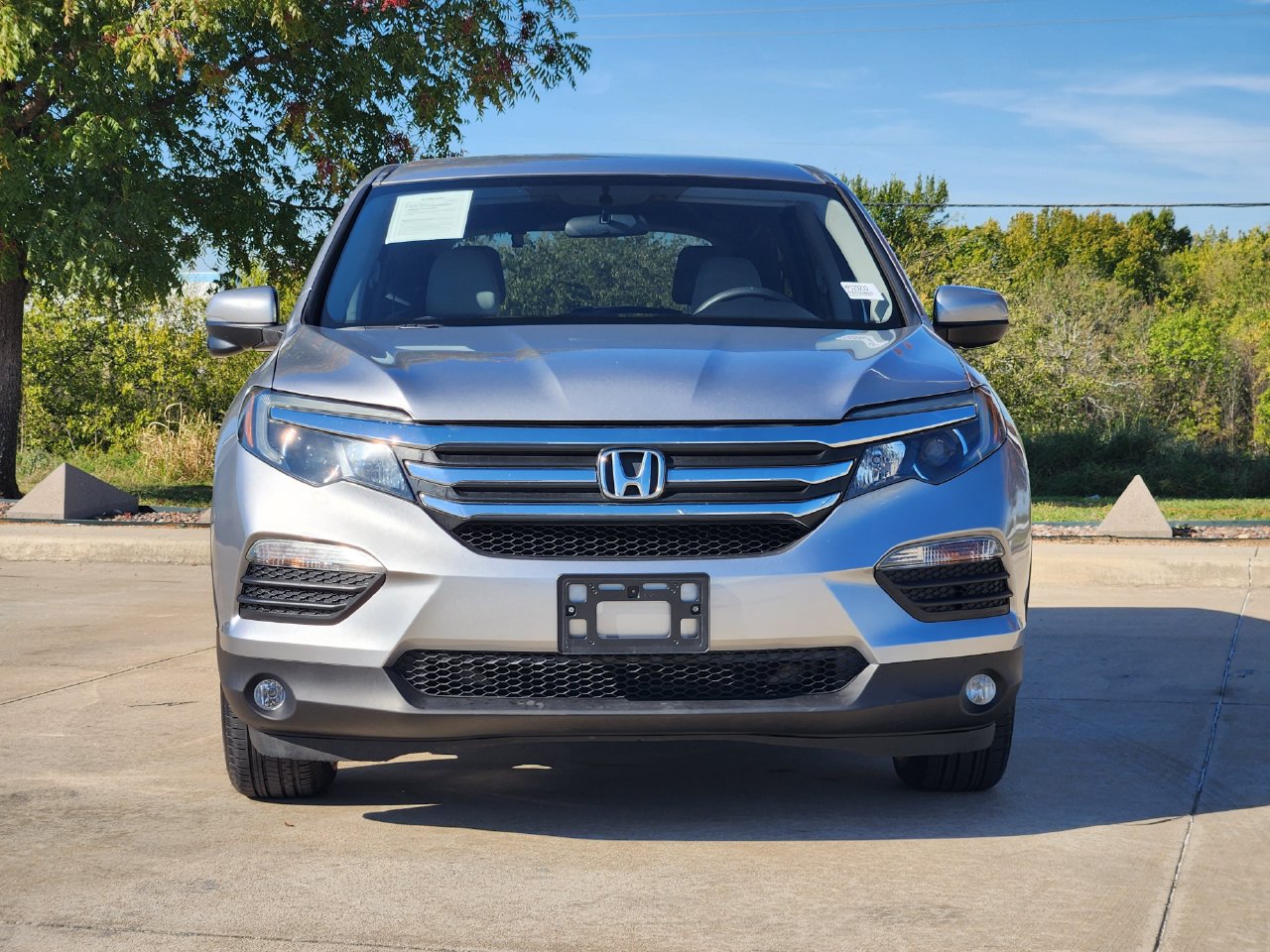 Used 2018 Honda Pilot EX image 2