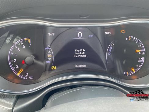 Used 2018 Jeep Grand Cherokee Laredo AWD/4WD image 18