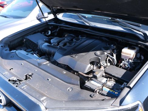 Used 2016 Toyota 4Runner SR5 Premium image 48