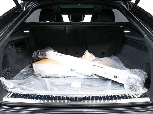 New 2026 Audi Q8 Premium Plus image 28