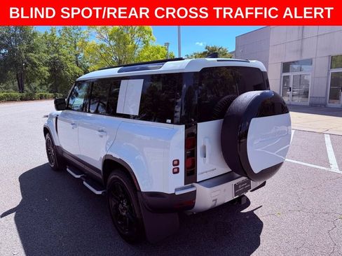 Used 2025 Land Rover Defender 110 S AWD/4WD image 5