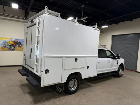 Used 2020 Ford F350 4x4 Crew Cab DRW Super Duty image 20