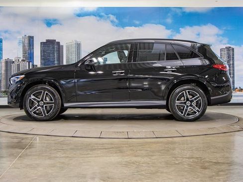 Certified 2026 Mercedes-Benz GLC 300 4MATIC image 6