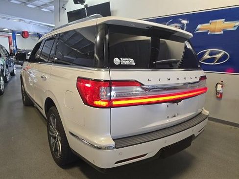 Used 2019 Lincoln Navigator Black Label w/ Cargo Package AWD/4WD image 3