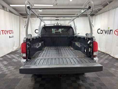 Used 2019 Toyota Tacoma TRD Sport w/ Technology Package AWD/4WD image 16