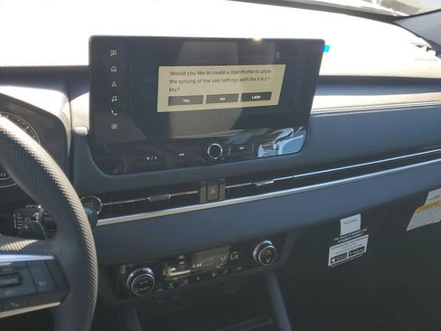 New 2026 Mitsubishi Outlander ES image 24