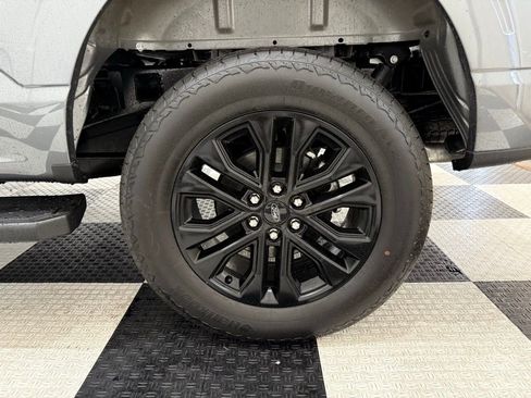 New 2025 Ford F150 Lariat w/ Equipment Group 502A High image 11