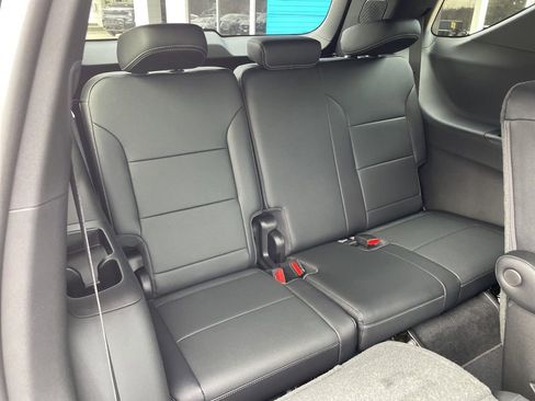New 2026 Chevrolet Traverse LT w/ Driver Confidence Package image 38