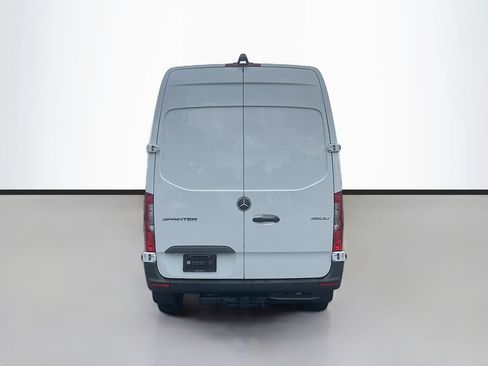 New 2025 Mercedes-Benz Sprinter 2500 image 7