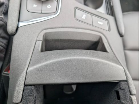 Used 2026 Cadillac XT5 Luxury FWD image 15