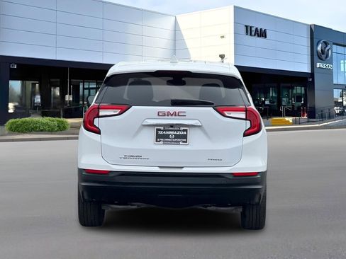 Used 2024 GMC Terrain SLE AWD/4WD image 5