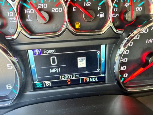 Used 2019 Chevrolet Tahoe Premier image 23