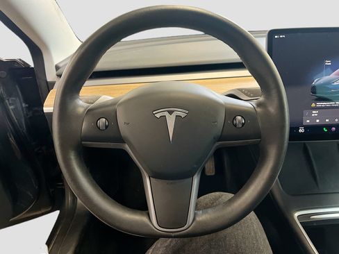 Used 2023 Tesla Model 3 Standard Range RWD image 11