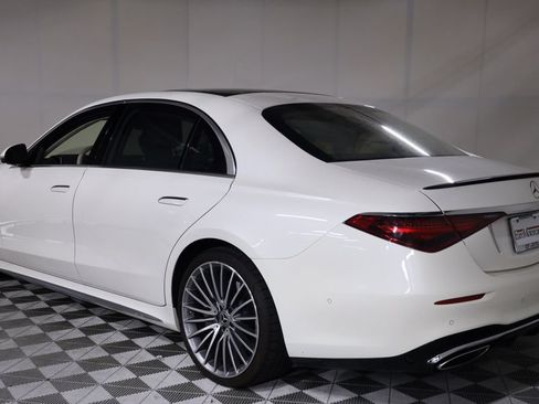 Used 2022 Mercedes-Benz S 580 4MATIC Sedan image 4
