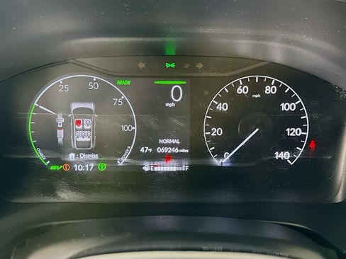 Used 2024 Honda CR-V Sport Touring image 14