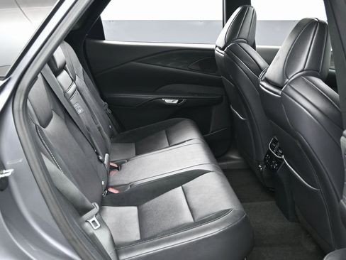 Used 2023 Lexus RX 500h F Sport w/ Accessory Package (Z1) image 33