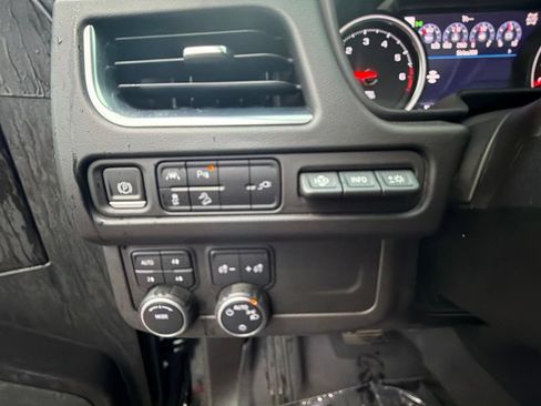 Used 2021 Chevrolet Tahoe High Country AWD/4WD image 21