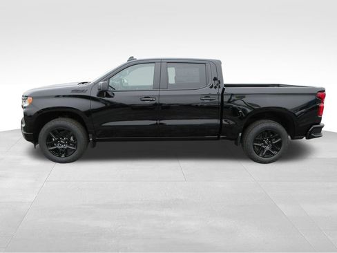 New 2026 Chevrolet Silverado 1500 RST w/ Z71 Off-Road Package AWD/4WD image 3