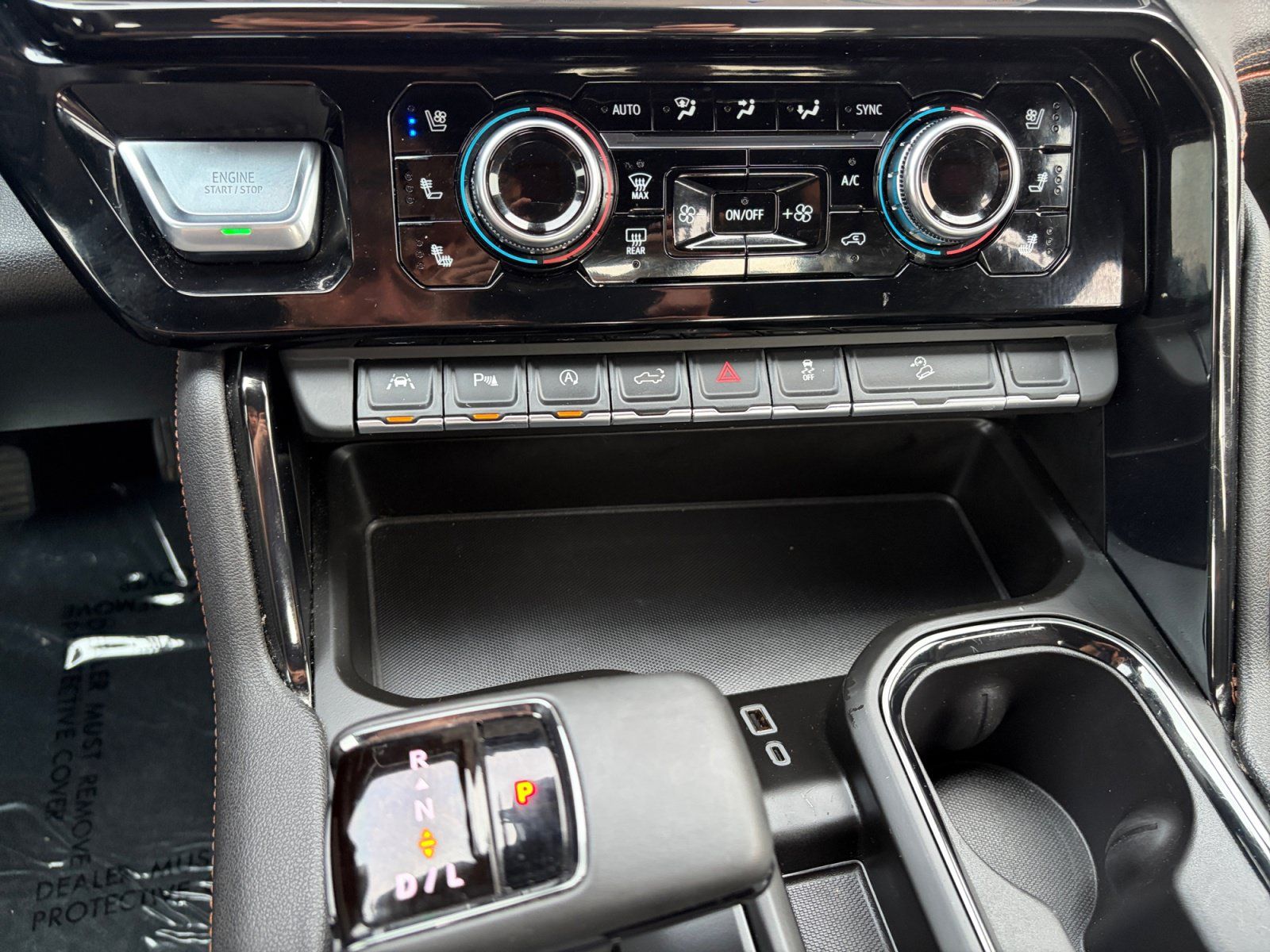 Used 2025 GMC Sierra 1500 AT4 AWD/4WD image 26