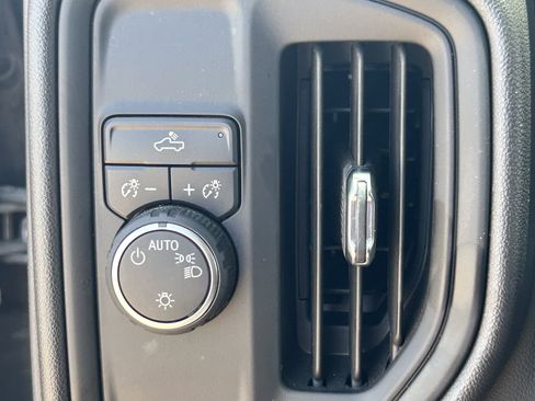 Used 2025 Chevrolet Silverado 1500 Custom RWD image 15