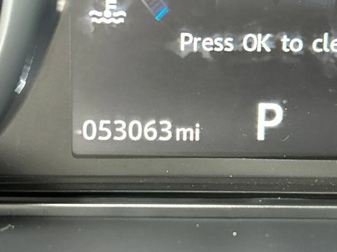 Used 2016 Land Rover Range Rover Sport SE AWD/4WD image 26