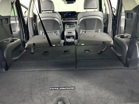 Certified 2025 Hyundai Palisade SEL image 33