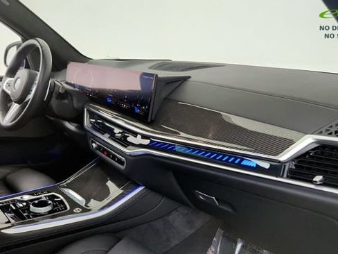 Used 2026 BMW X5 M60i AWD/4WD image 35