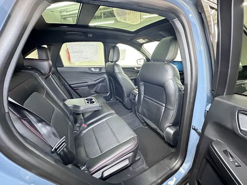 New 2026 Ford Escape ST-Line w/ Tech Pack #1 image 4