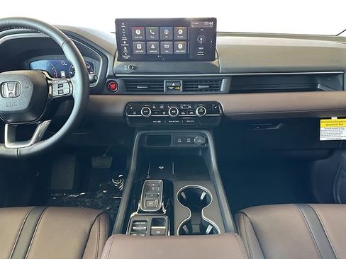 New 2026 Honda Pilot Touring image 17